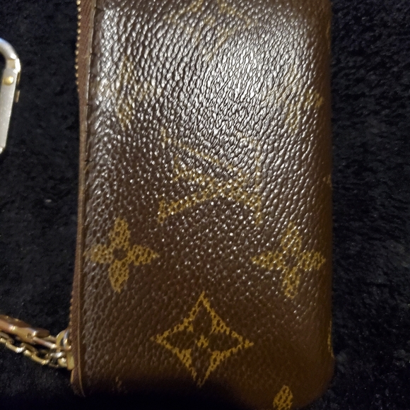 Louis Vuitton key ring - Picture 4 of 5